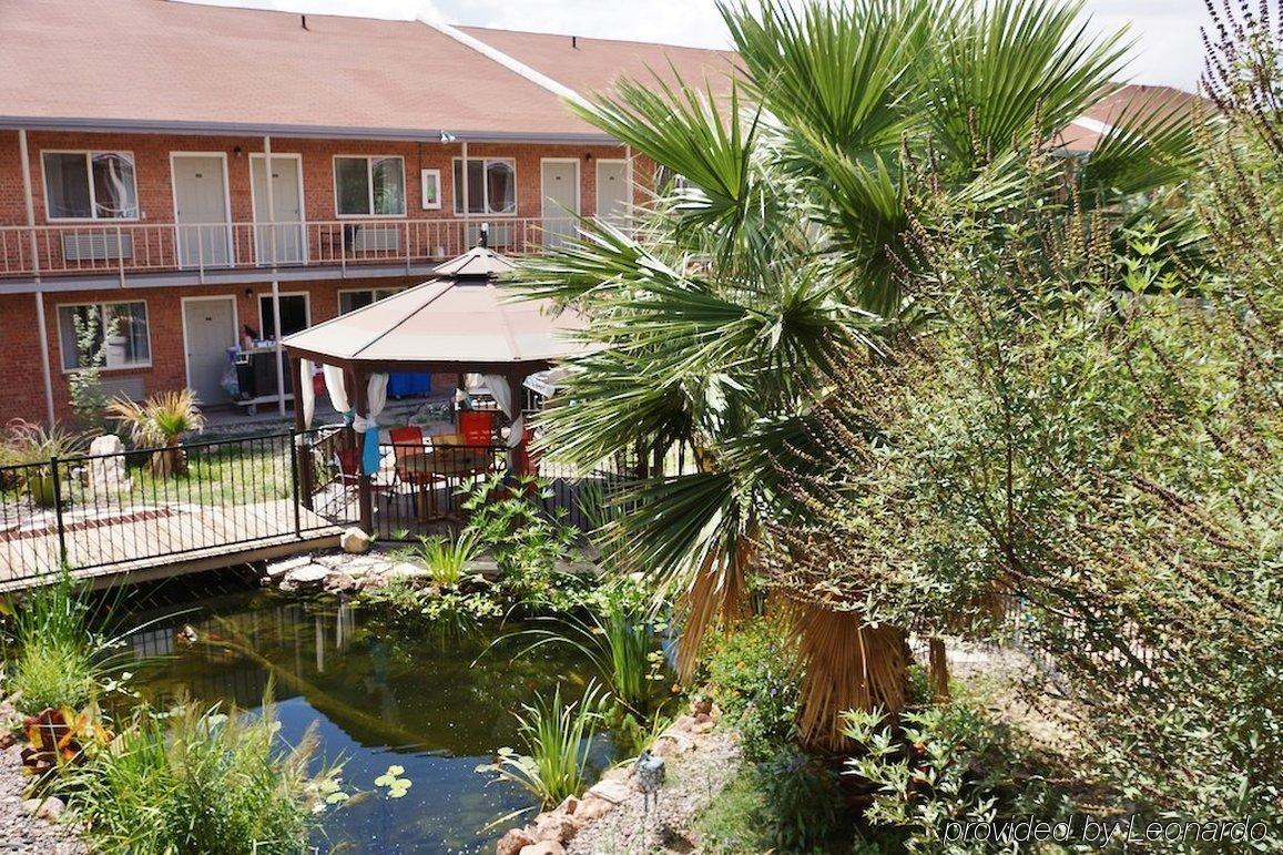 Big Chile Inn & Suites Las Cruces Dış mekan fotoğraf