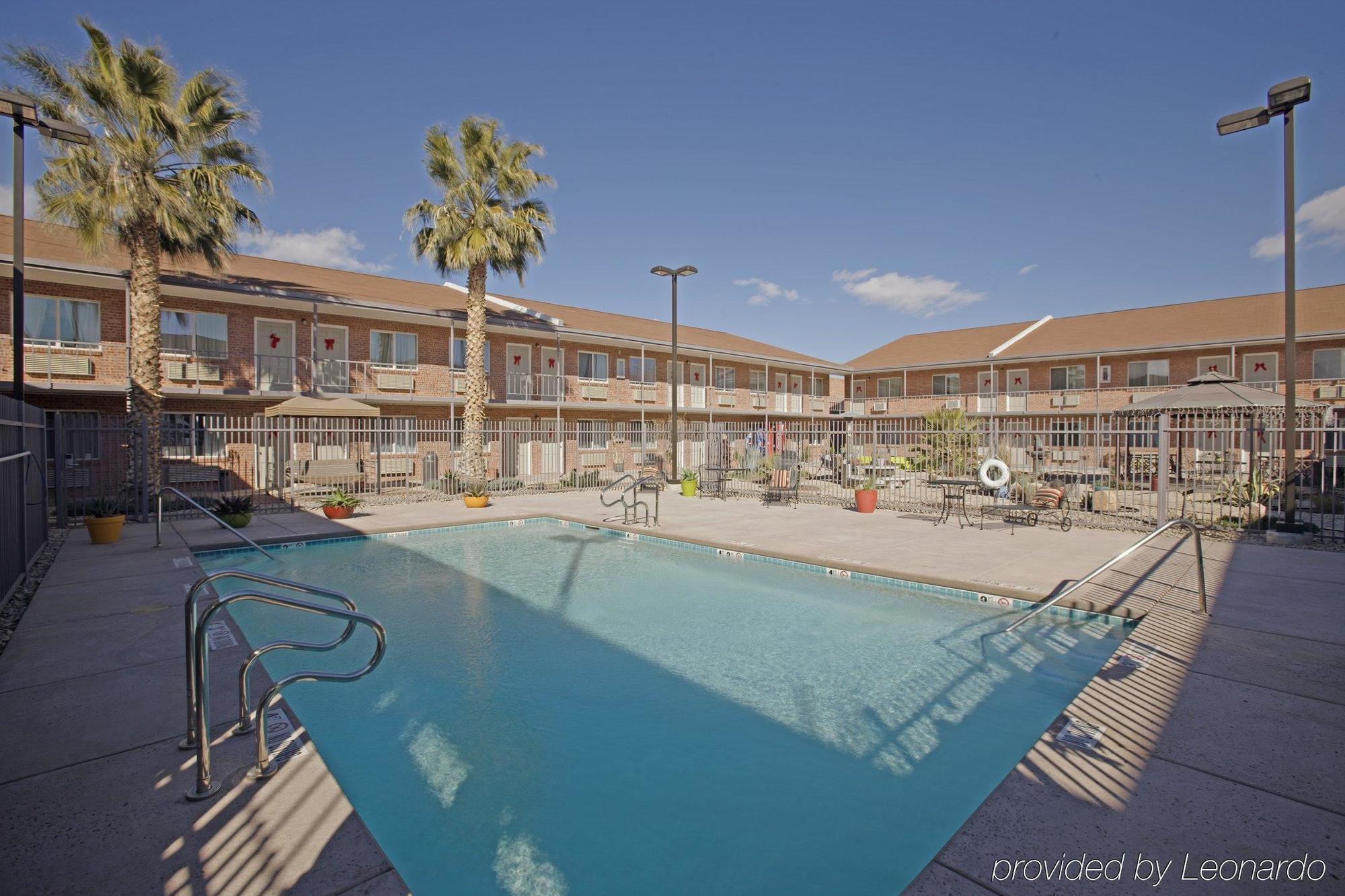 Big Chile Inn & Suites Las Cruces Konforlar fotoğraf