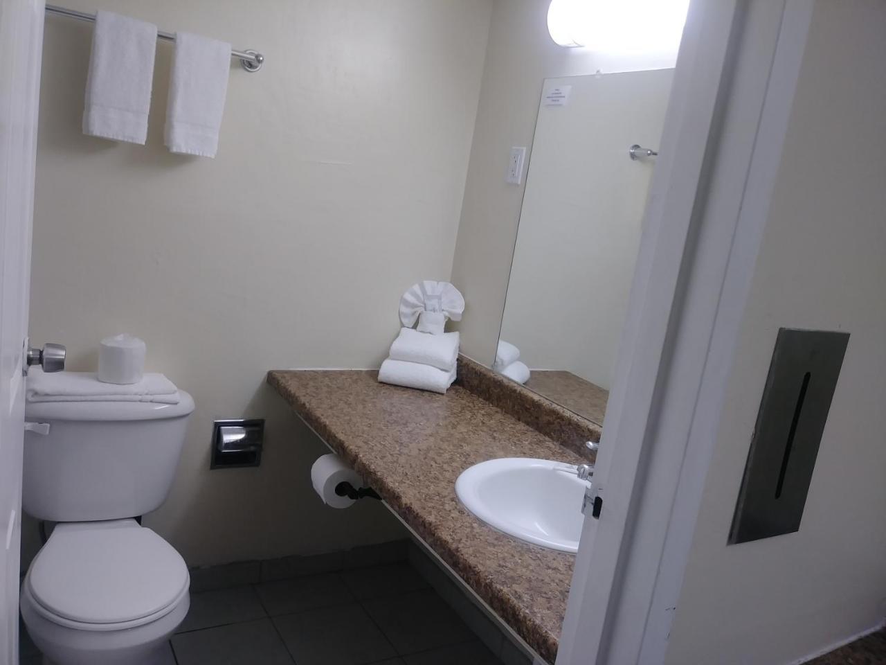 Big Chile Inn & Suites Las Cruces Dış mekan fotoğraf